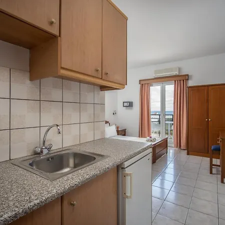 Aparthotel Astir